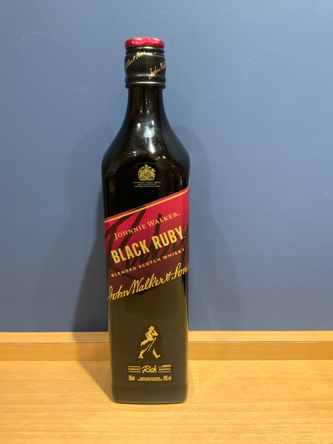 JOHNNIE WALKER(ジョニー ウォーカー) ウイスキー700ml ブラックルビー ウィスキー ギフト