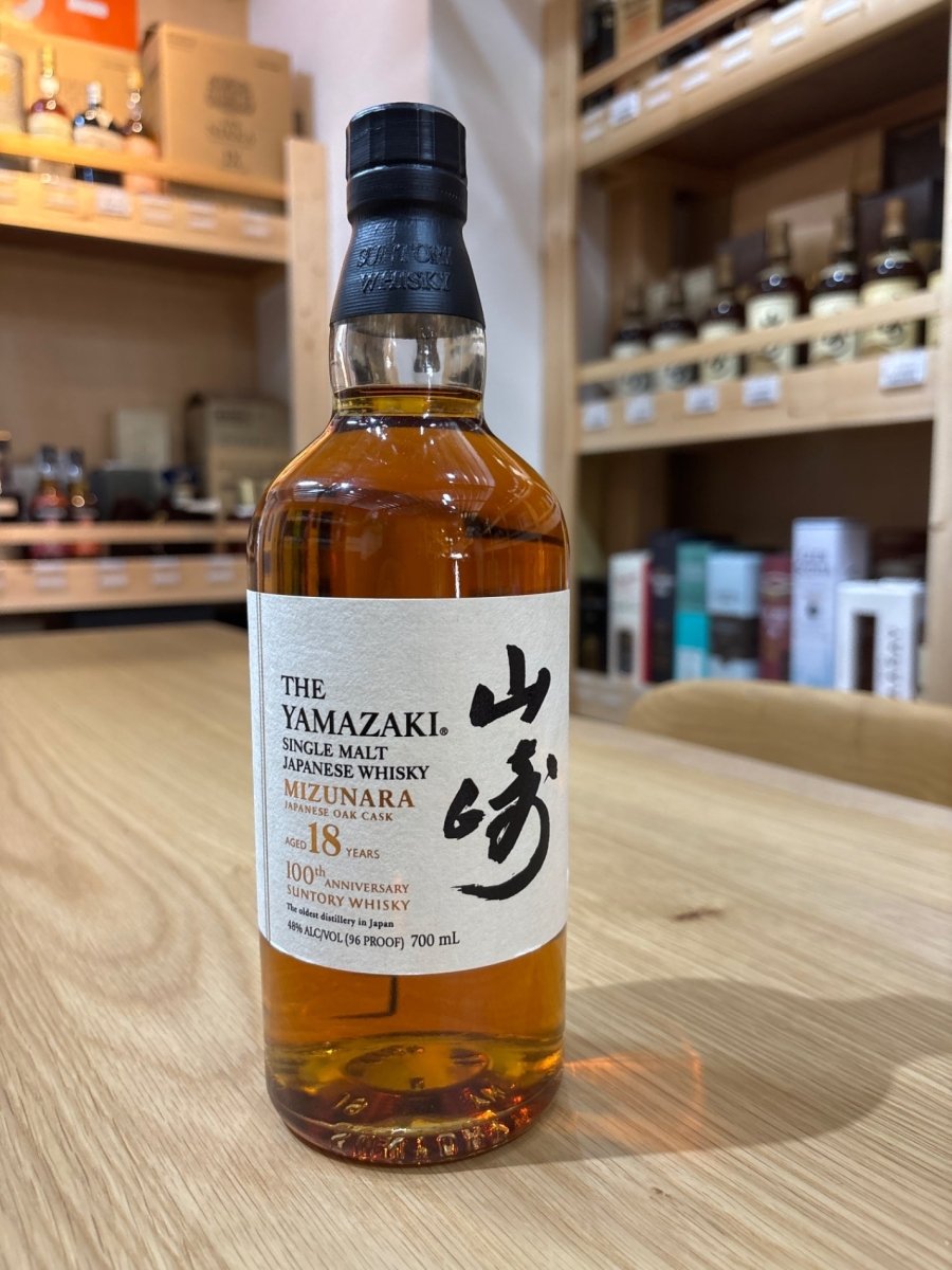 サントリー 山崎 MIZUNARA 18年 ウイスキー 100周年記念 山崎18年ミズナラ／100周年記念 – Milroy's of Soho