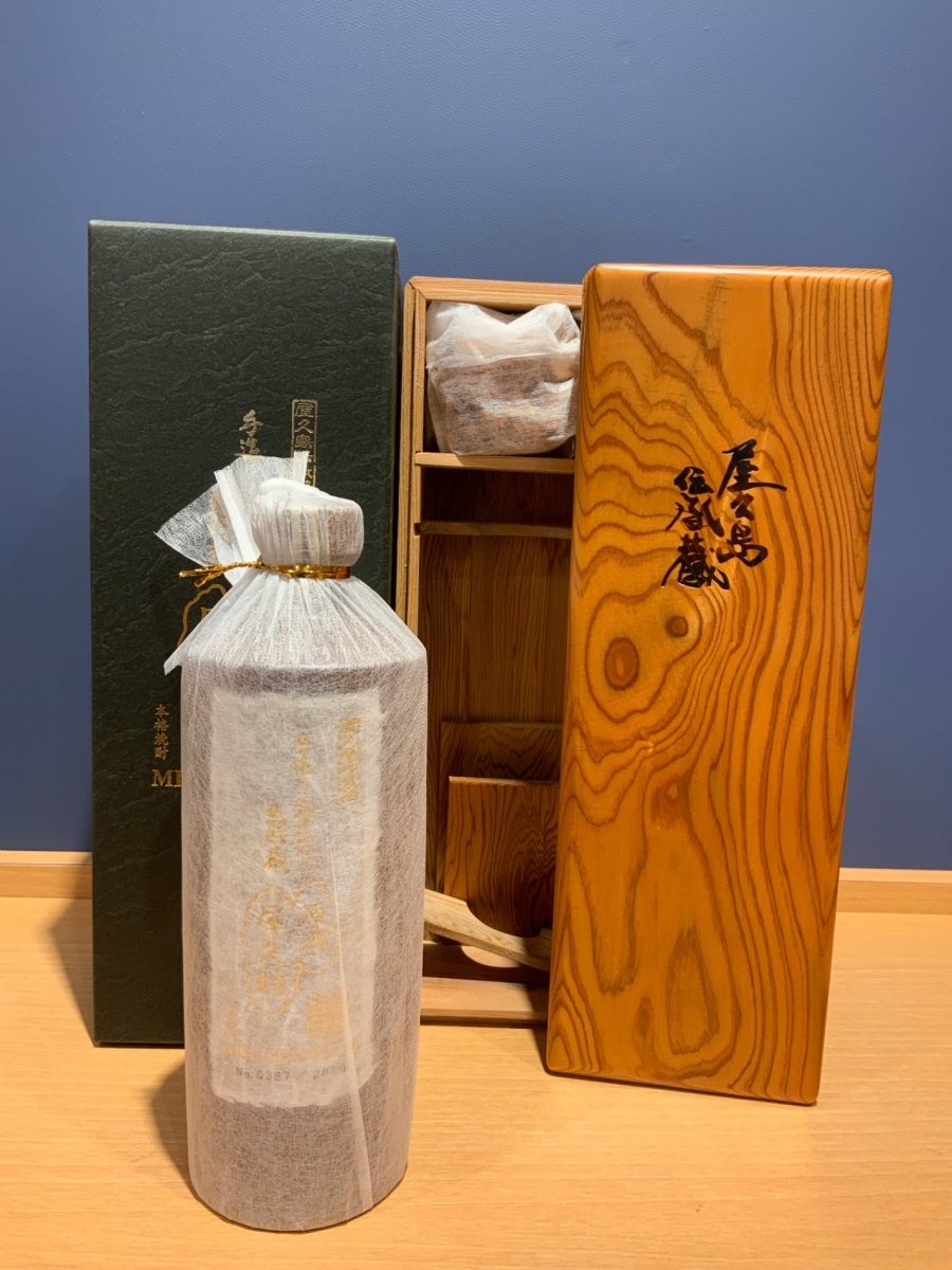 原酒 屋久杉 37度 720ml 化粧箱入り - LIQUOR JOY