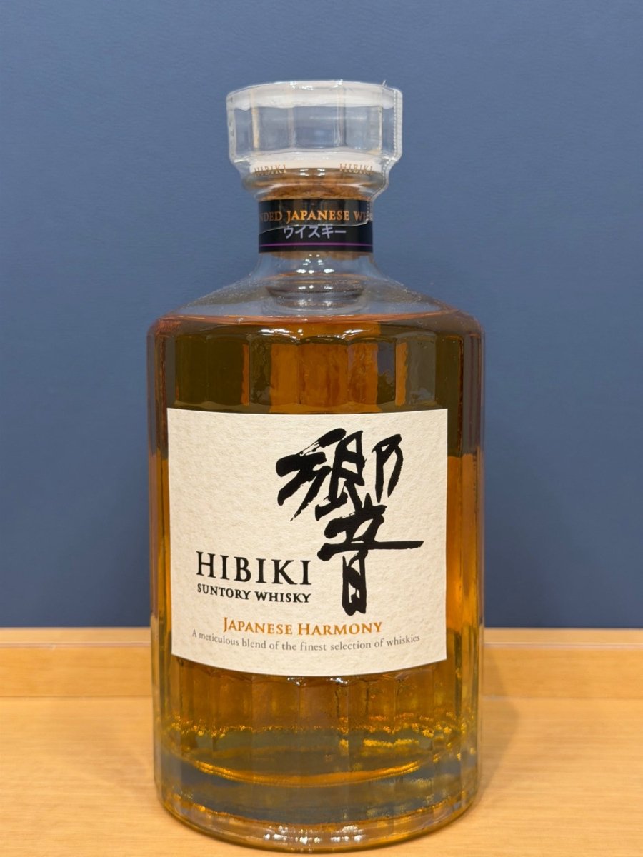 image 響 ジャパニーズハーモニー 700ml 43度 - LIQUOR JOY