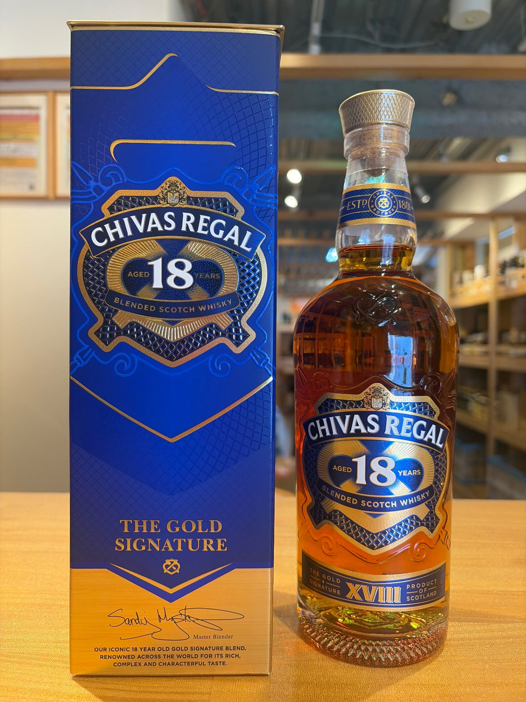 シーバスリーガル ブレンデッド スコッチウイスキー 18年 700ml