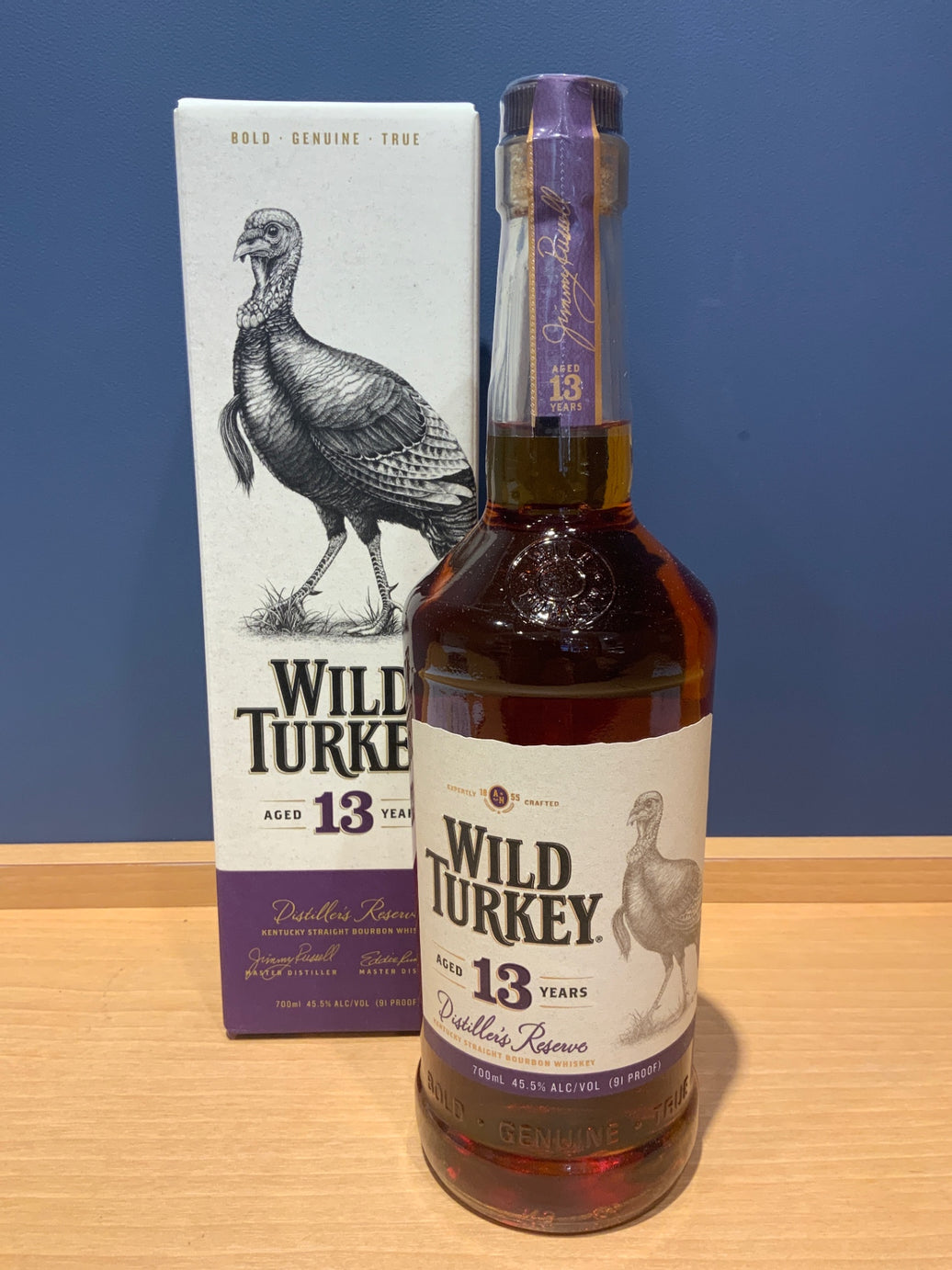 ワイルドターキー 13年 ディスティラーズ・リザーブ (※正規品) 700ml