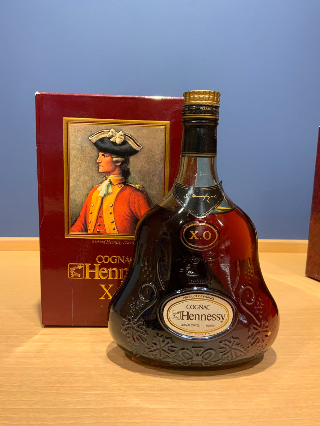 Hennessy XO Authentic 40% ABV 700ml