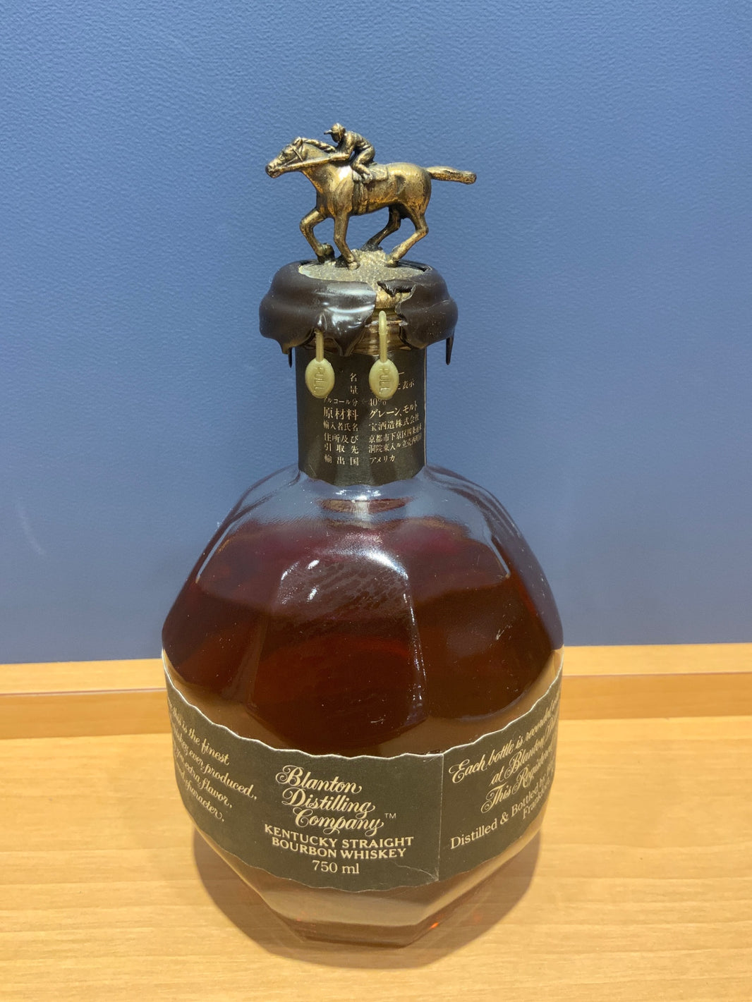 image ブラントン・ブラック シングルバレルバーボンウイスキー 40% Blanton's