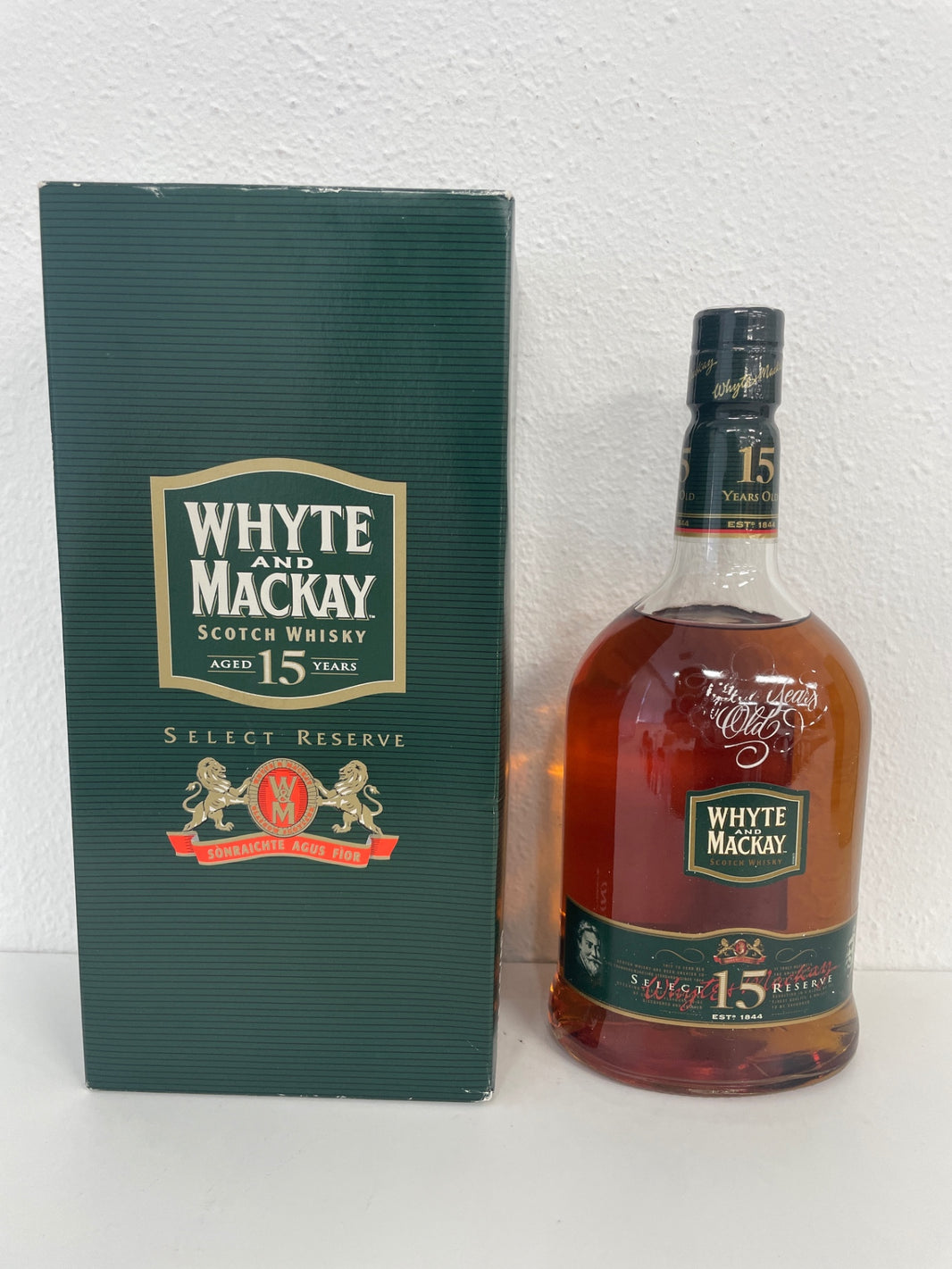 ホワイト&マッカイ 15年 750ml (オールドボトル)