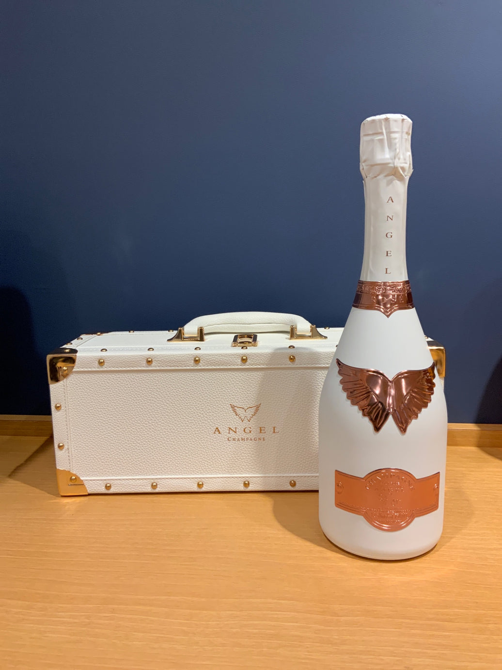 Angel Rosé White NV Rosé