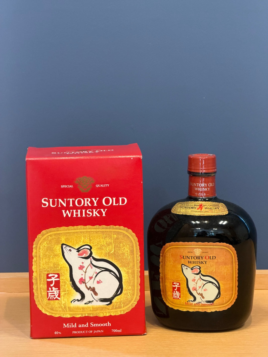 サントリー オールド(マイルド&スムーズ) 干支ラベル (子歳) 40度 700ml