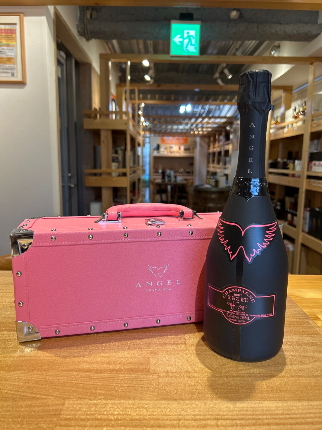 Angel Champagne Halo Pink 750ml Boxed Authentic