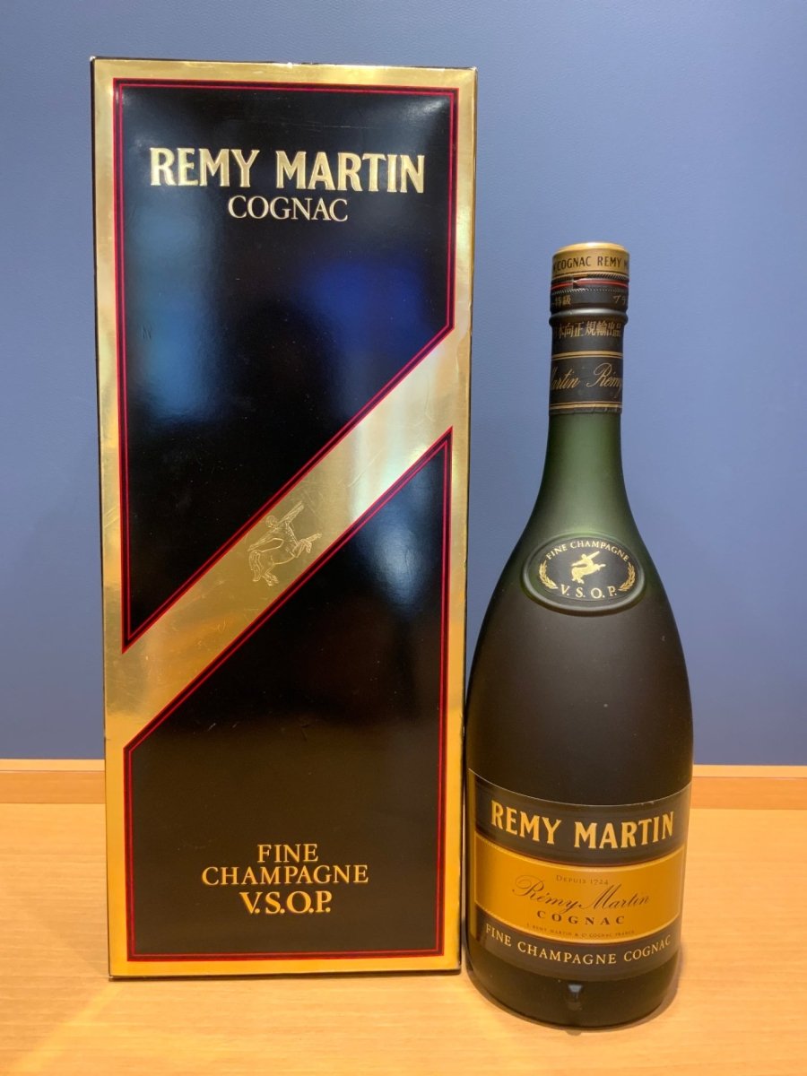 レミーマルタン VSOP 700ml コニャック ファインシャンパーニュ COGNAC Fine CHANPAGNE 40% 洋酒 古酒 未開栓 REMY MARTIN ブランデー - LIQUOR JOY