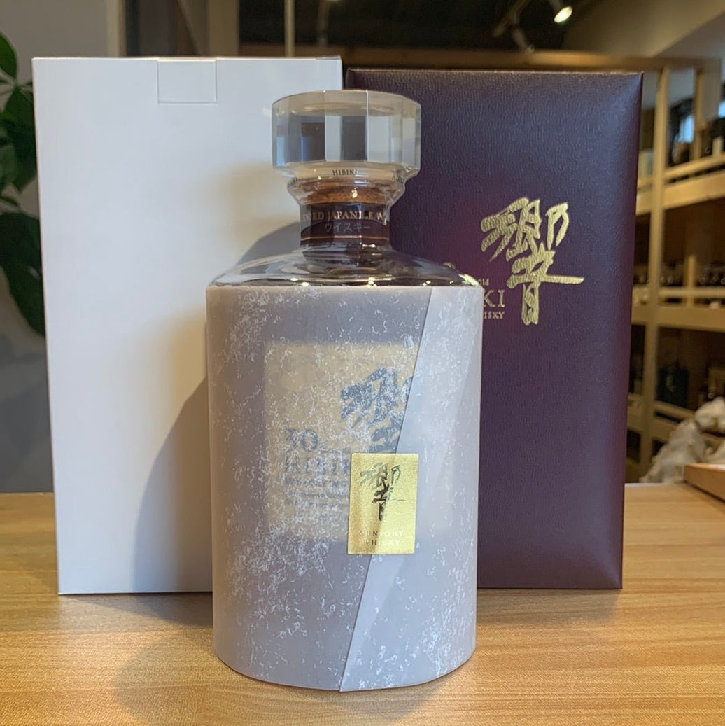 <h1>響30年の価値と今後の相場動向｜日本ブレンデッドウイスキーの最高峰</h1> - LIQUOR JOY