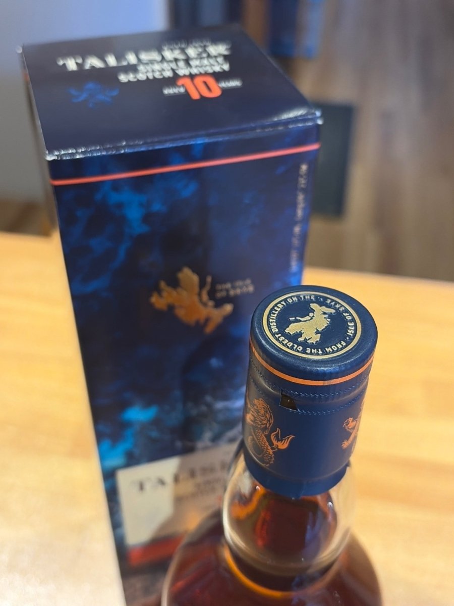 タリスカー 10年 箱入り [ ウイスキー イギリス 700ml ] [ギフトBox入り] - LIQUOR JOY