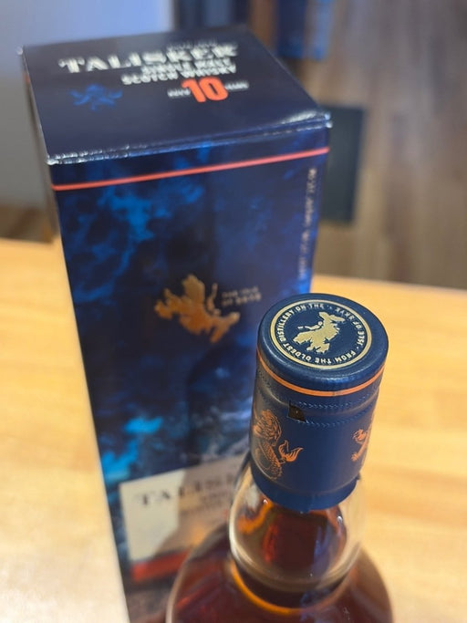 タリスカー 10年 箱入り [ ウイスキー イギリス 700ml ] [ギフトBox入り] - LIQUOR JOY