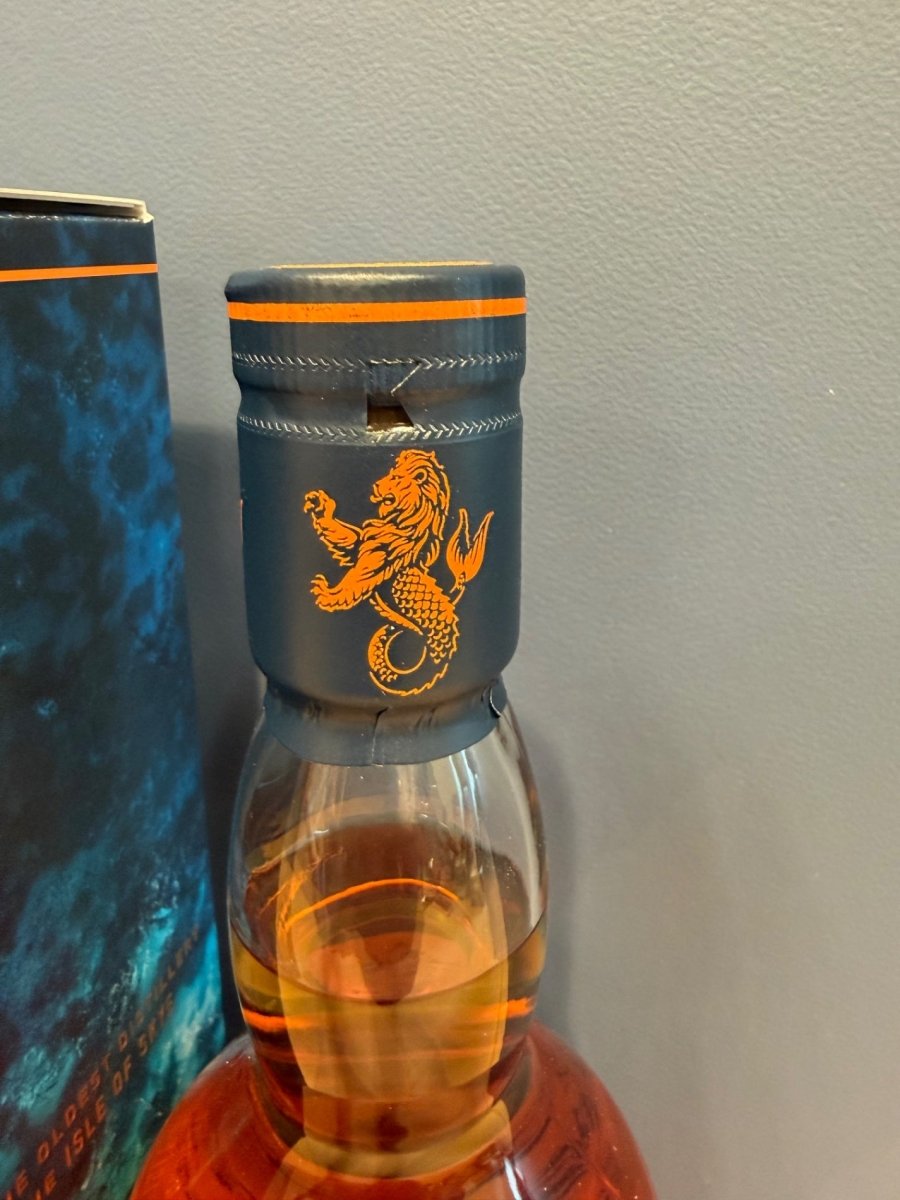 タリスカー 10年 箱入り [ ウイスキー イギリス 700ml ] [ギフトBox入り] - LIQUOR JOY