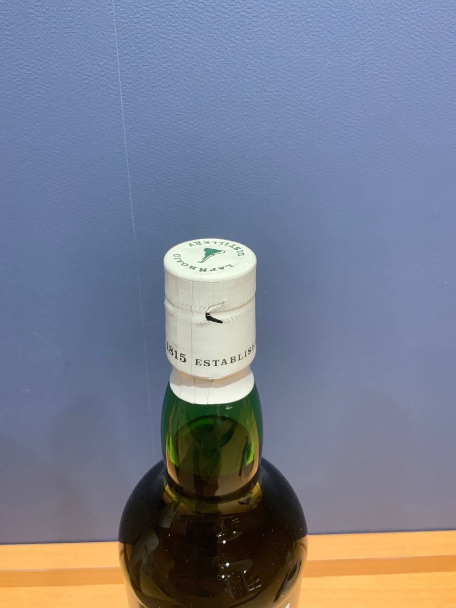 ラフロイグ10年43°750ml [箱入り] - LIQUOR JOY