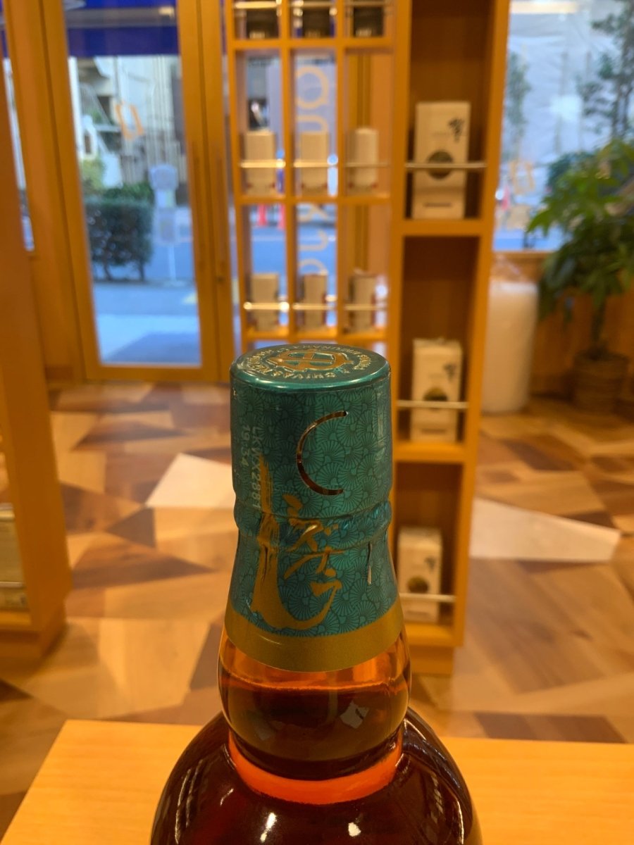 【日本原産のミズナラ樽使用】シーバスリーガル ミズナラ12年 - LIQUOR JOY
