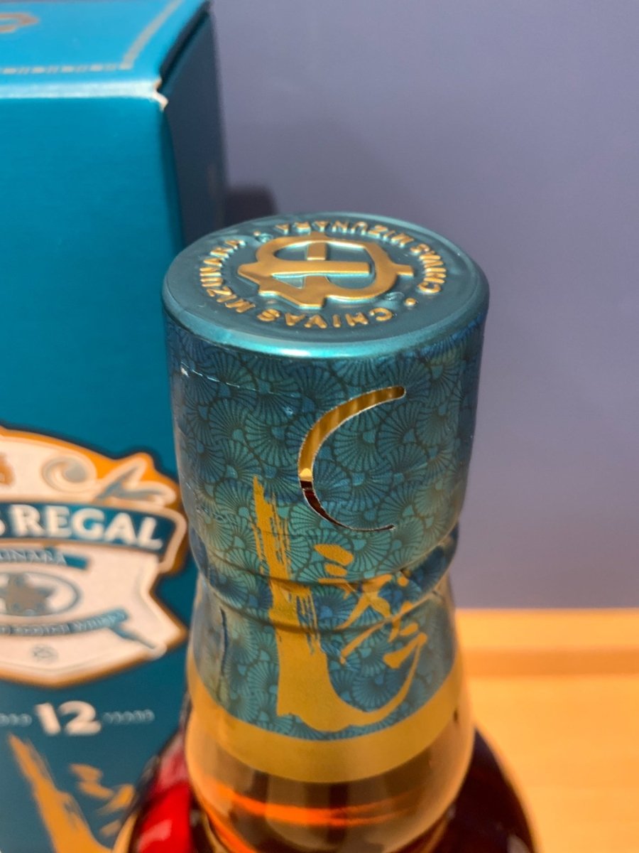シーバスリーガル ミズナラ12年 ブレンデッドスコッチウイスキー 箱入り スコットランド 700ml - LIQUOR JOY