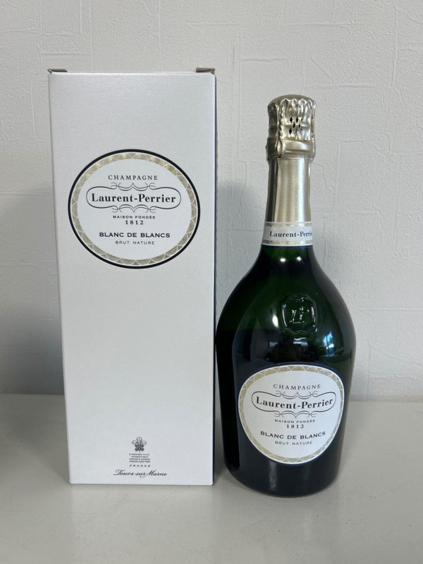 ［化粧箱入り］ローラン・ペリエ ブランドブランブリュットナチュール 12度 750ml［シャンパン］ - LIQUOR JOY