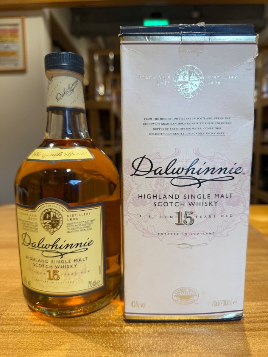 ダルウィニー 15年 箱入り [ ウイスキー イギリス 700ml ]