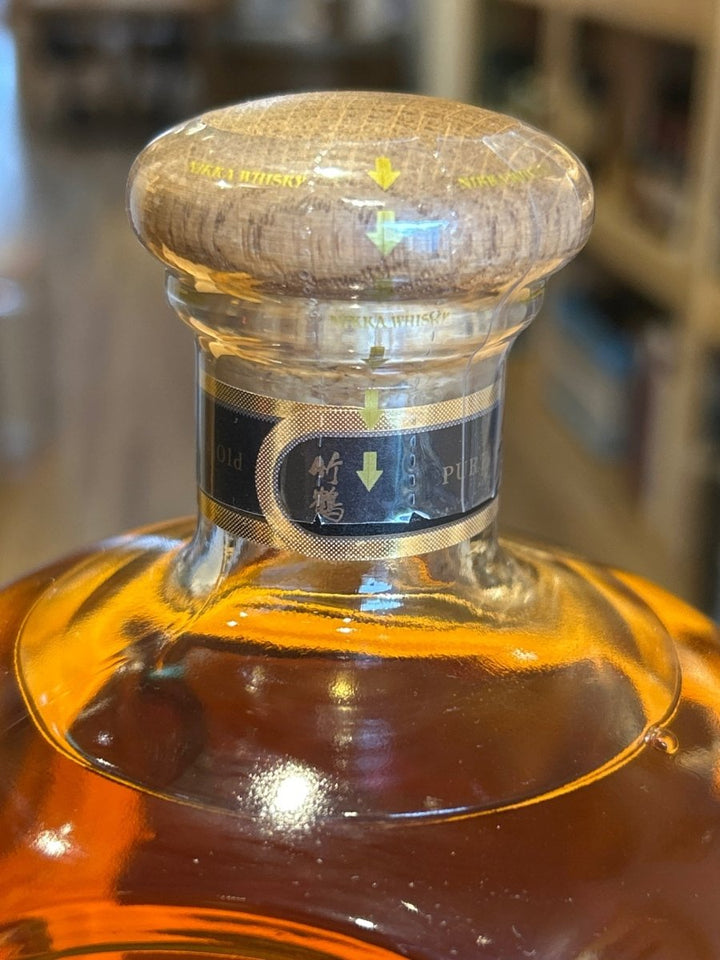 ニッカ 竹鶴17年 角瓶 ピュアモルト 700ml 旧ボトル - LIQUOR JOY