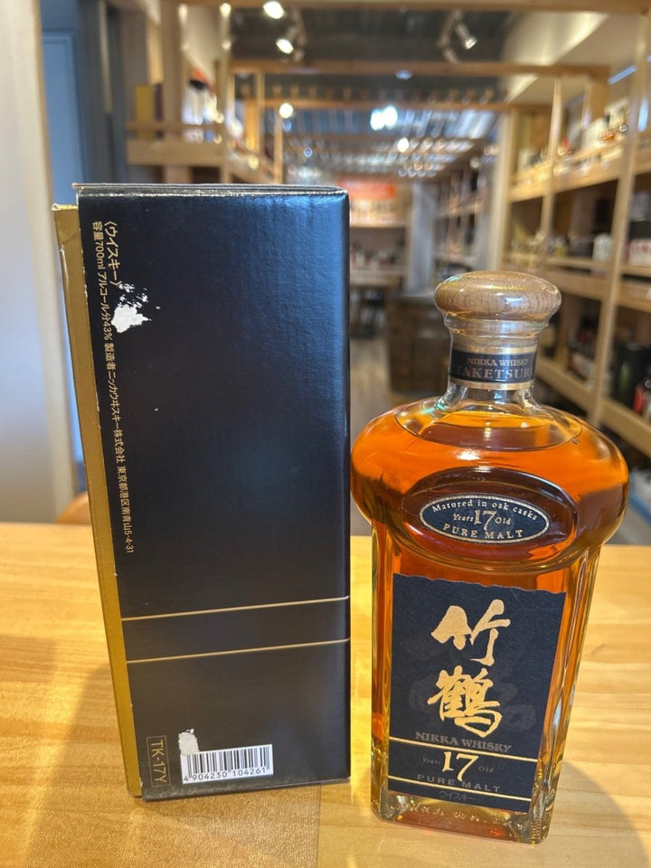ニッカ 竹鶴17年 角瓶 ピュアモルト 700ml 旧ボトル - LIQUOR JOY