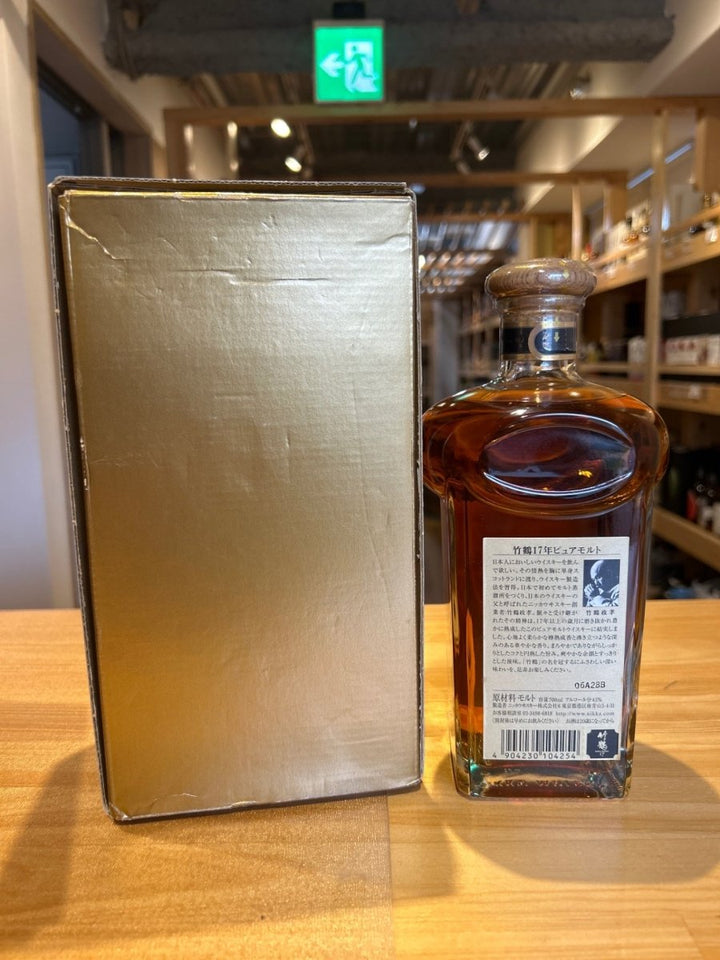 ニッカ 竹鶴17年 角瓶 ピュアモルト 700ml 旧ボトル - LIQUOR JOY