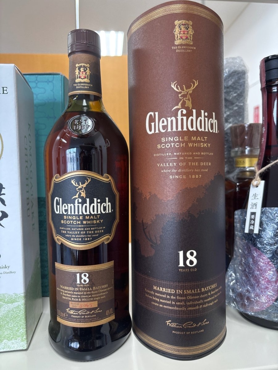 グレンリベット　18年　スモールバッチ　1000ml - LIQUOR JOY