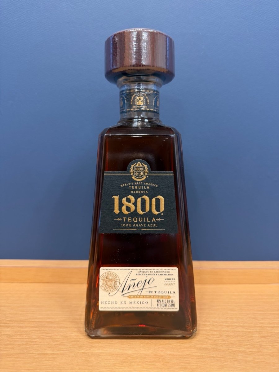 クエルボ 1800 アネホ [ テキーラ 750ml ] - LIQUOR JOY