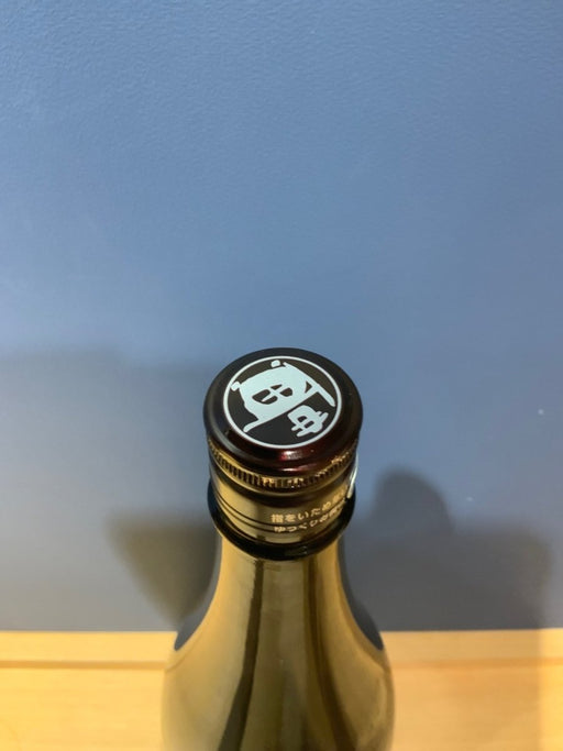 飛露喜 特別純米 1800ml - LIQUOR JOY