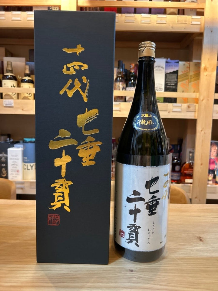 十四代 純米大吟醸 七垂二十貫 専用カートン入 1800ml - LIQUOR JOY