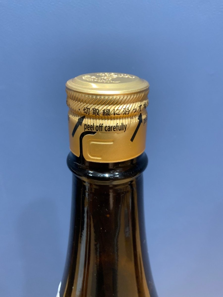 高木酒造 十四代 本丸 秘伝玉返し 1.8L - LIQUOR JOY