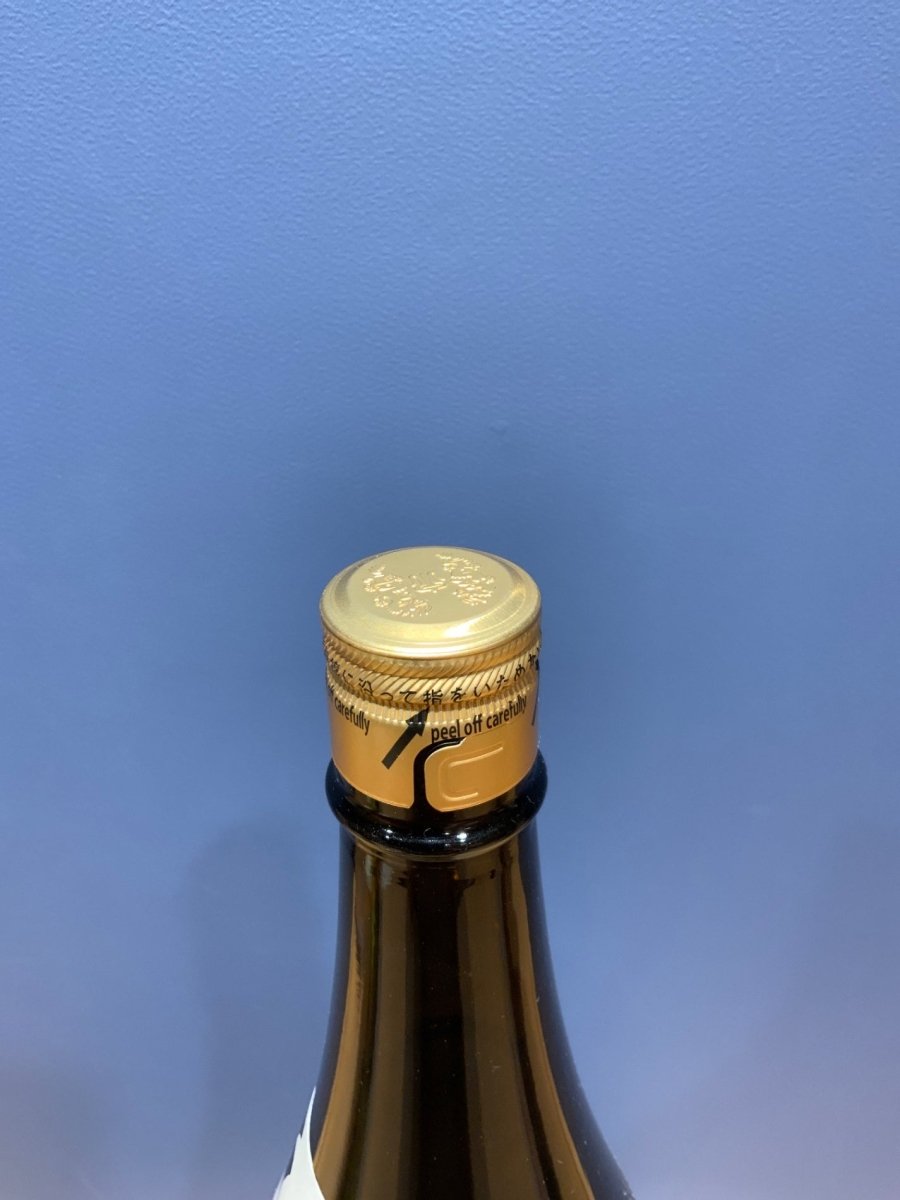 高木酒造 十四代 本丸 秘伝玉返し 1.8L - LIQUOR JOY
