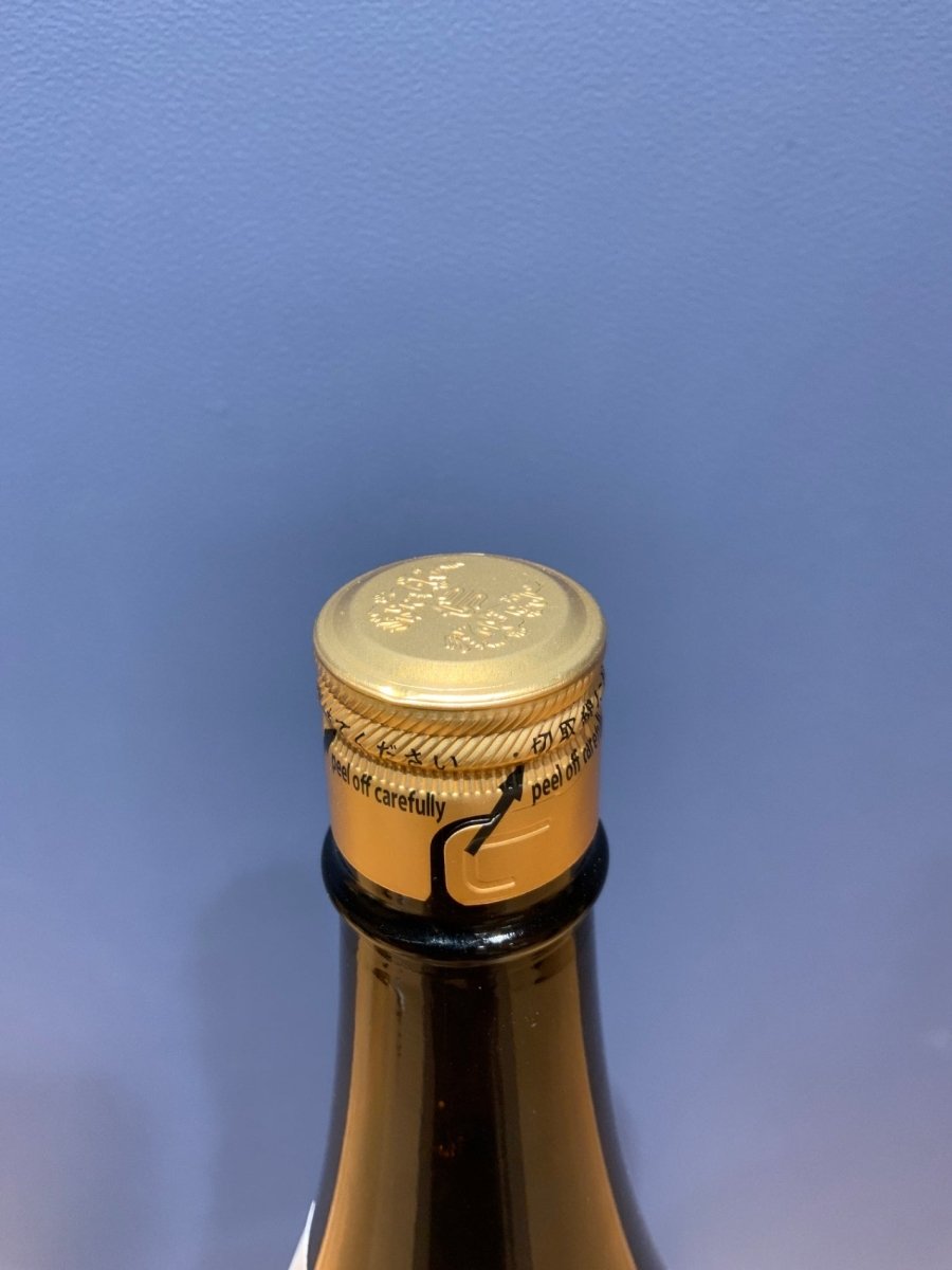 高木酒造 十四代 本丸 秘伝玉返し 1.8L - LIQUOR JOY