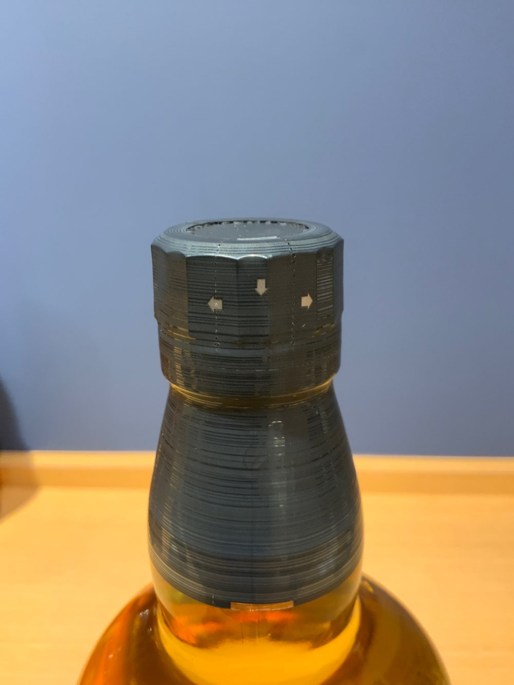 サントリー ウイスキー 知多 700ml