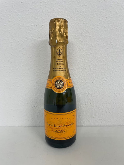 ヴーヴ・クリコ イエロー・ラベル・ブリュット　200ml - LIQUOR JOY