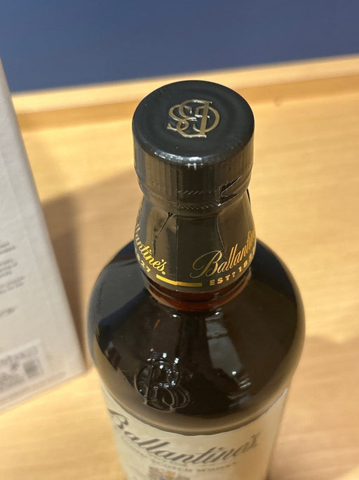 ブレンデッドスコッチウイスキー バランタイン21年 [ ウイスキー イギリス 700ml ] - LIQUOR JOY