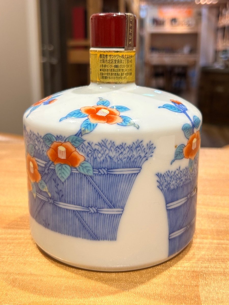 響21年 響 HIBIKI ひびき 有田焼 サントリー SUNTORY 有田焼 色絵椿柴垣文筒形瓶 陶器ボトル - LIQUOR JOY