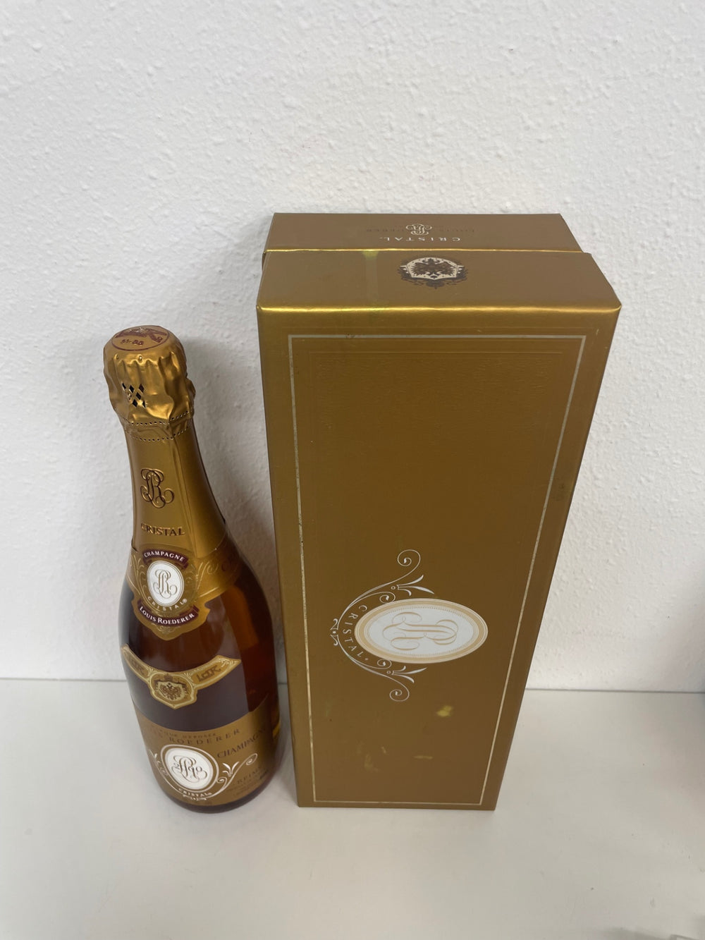 Louis Roederer Cristal 2000 with box