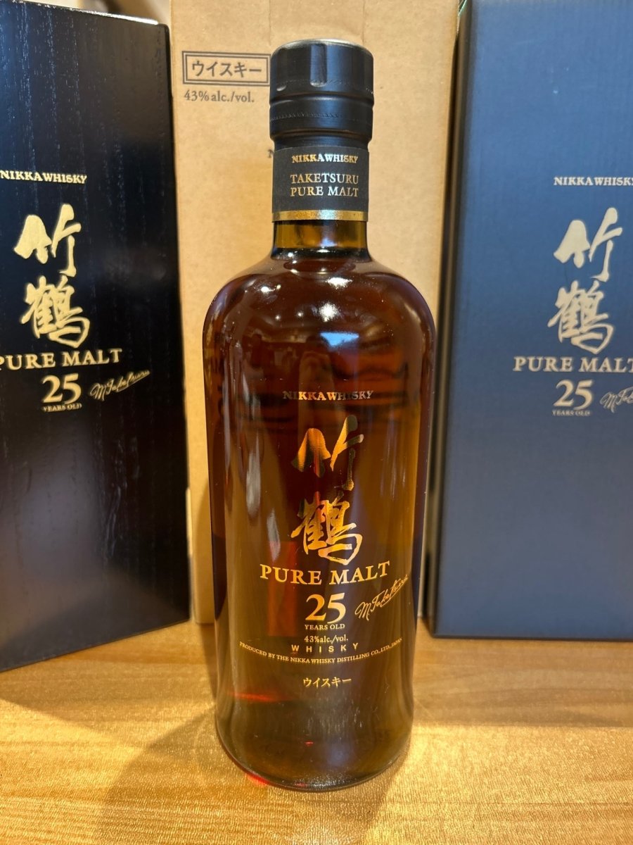 image 竹鶴25年ピュアモルト [ ウイスキー 日本 700ml ] - LIQUOR JOY