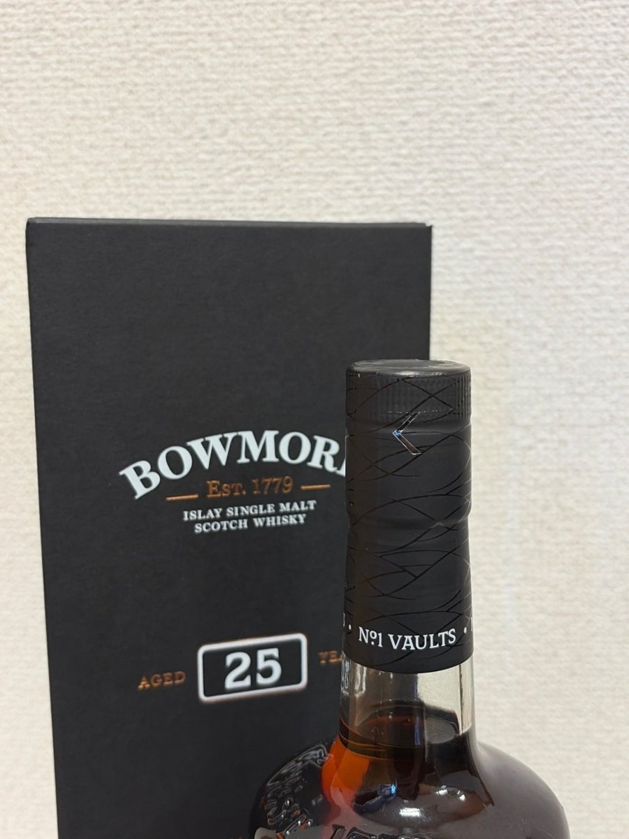 シングルモルトウイスキー ボウモア25年 [ ウイスキー イギリス 700ml ] - LIQUOR JOY