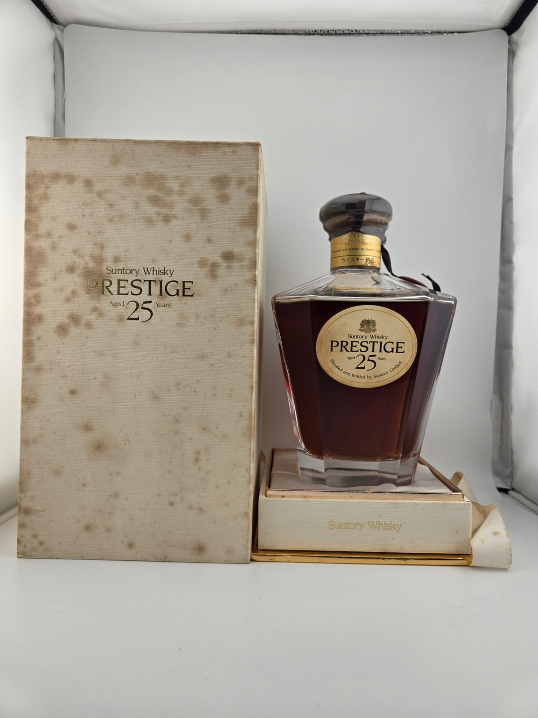 サントリー ブレンデッド ウイスキー プレステージ 25年 山崎蒸溜所 750ml 43%
