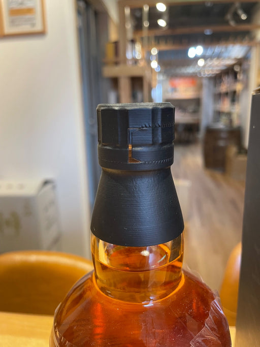 サントリー　山崎　＜ミズナラ＞ 2012　【48度／700ml】【限定品】