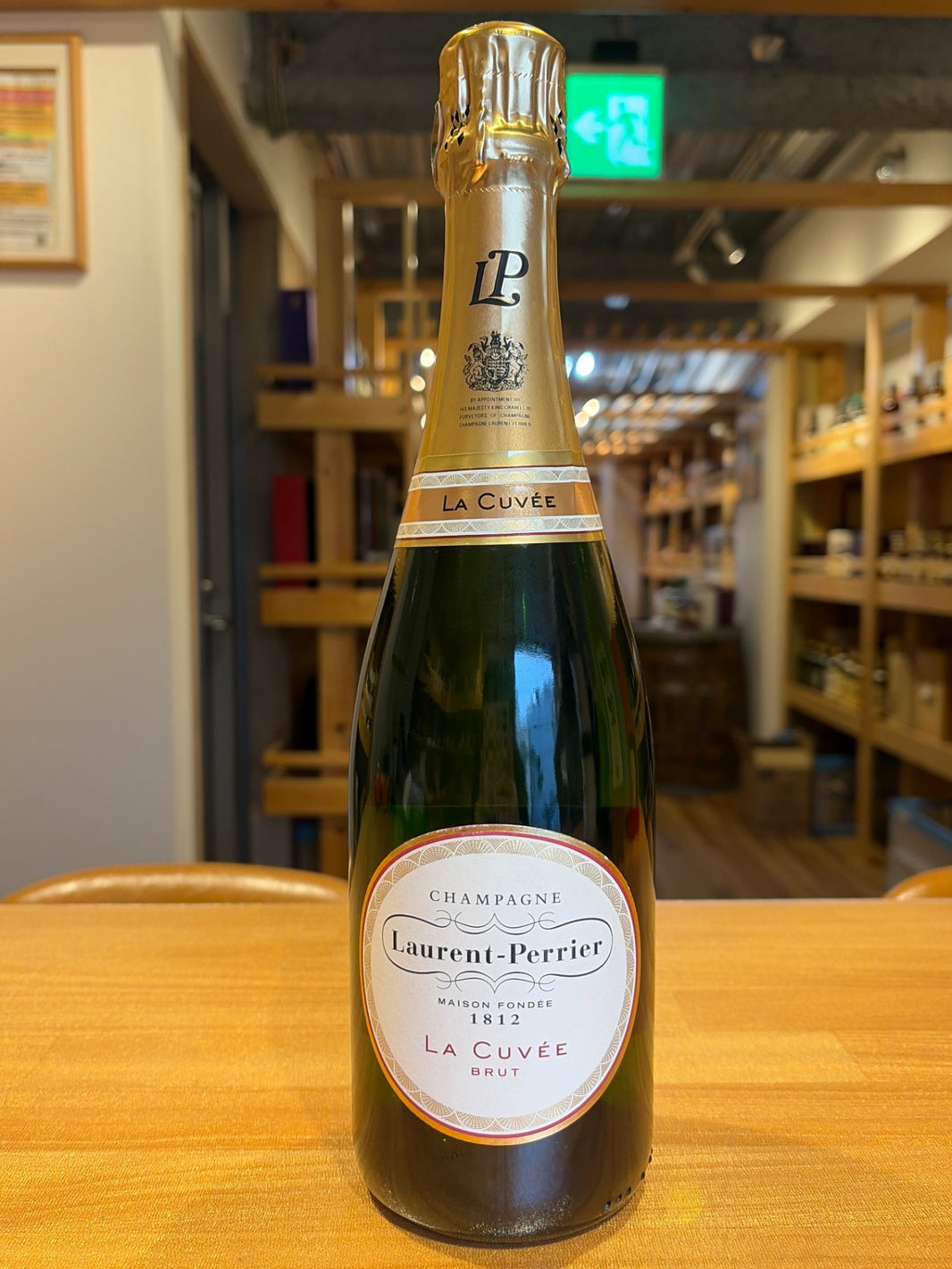 【英国王室御用達のシャンパン】シャンパン ローラン・ペリエ ラ キュベ 750ml