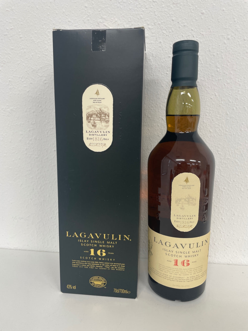 ラガヴーリン　16年　700ｍｌ　43°　正規