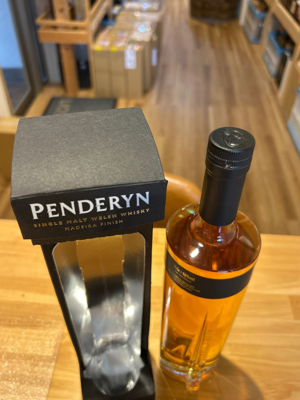 Penderyn Madeira Finish, 46% ABV, 700ml [Parallel Import]