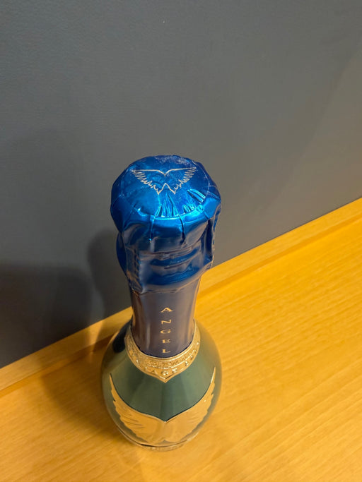 箱なし　エンジェル エッグ ヴィンテージ 2008 ブルー 750ml