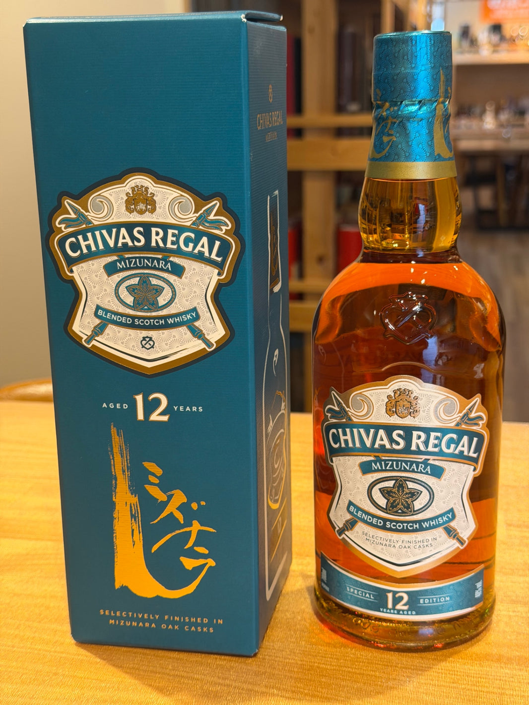 [ギフト] シーバスリーガル 12年 ミズナラ スペシャル・エディション 箱付き 40度 700ml