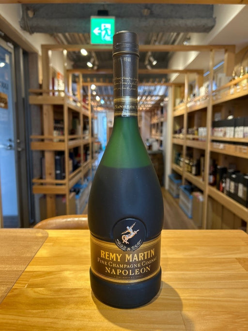 レミー マルタン セントー ナポレオン コニャック ファイン シャンパン 700ML / 40 % - LIQUOR JOY