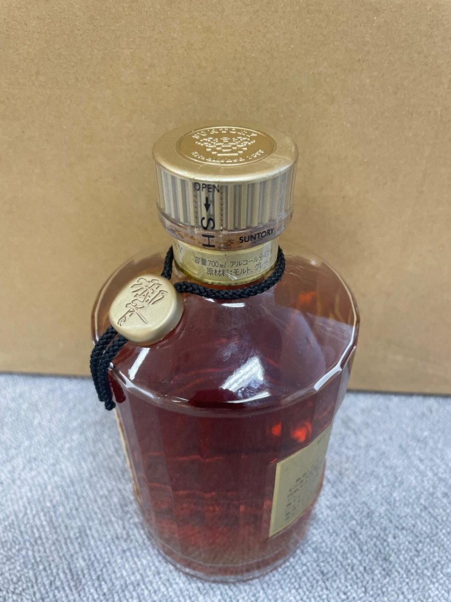 響 金キャップ 裏ゴールドラベル 700ml - LIQUOR JOY