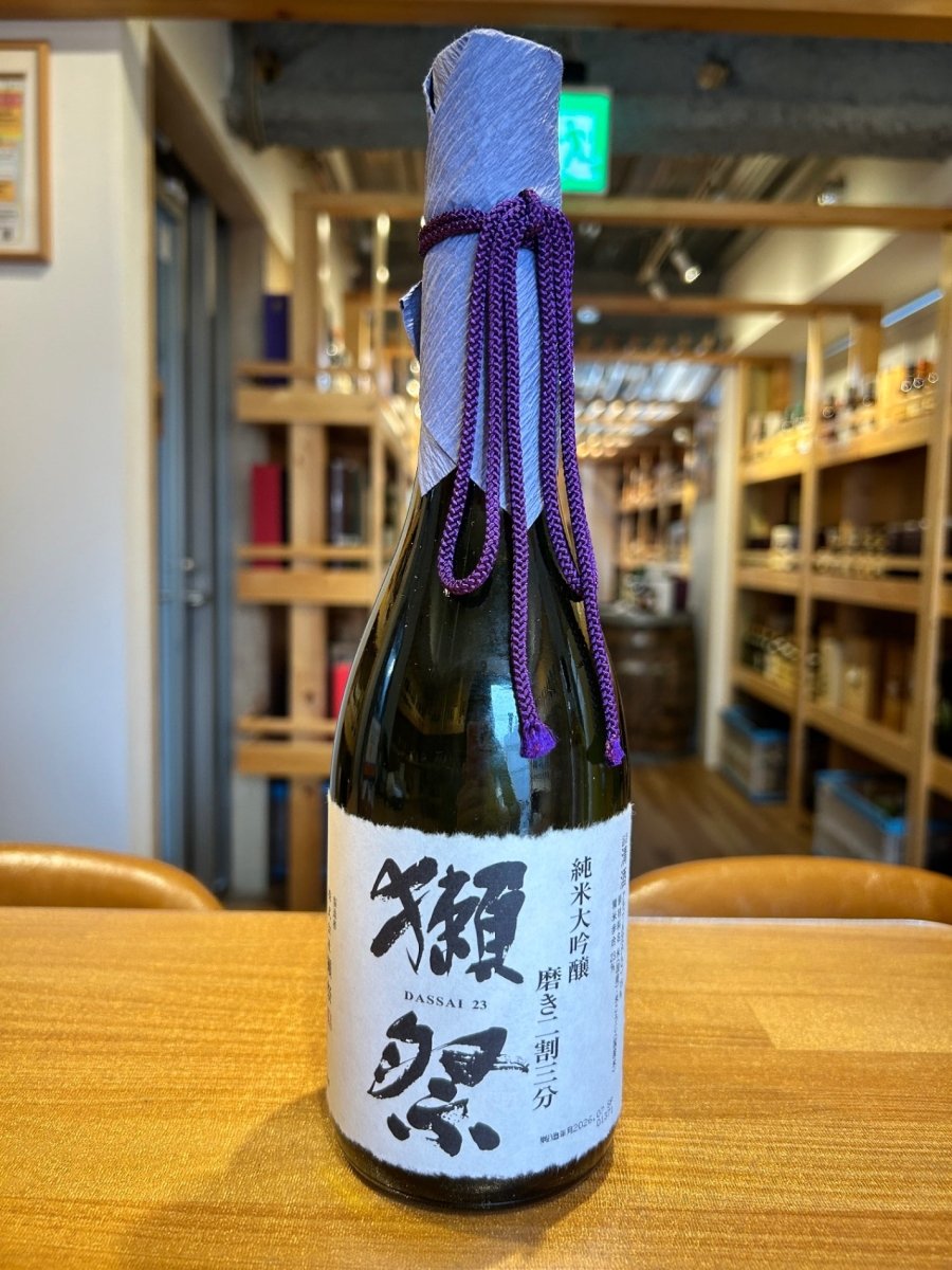 獺祭(だっさい) 純米大吟醸 磨き二割三分 720ml [ 日本酒 山口県 ] - LIQUOR JOY