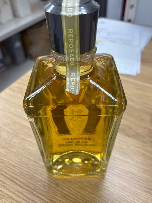 エラドゥーラ レポサド ゴールド テキーラ 750ml 40度 - LIQUOR JOY